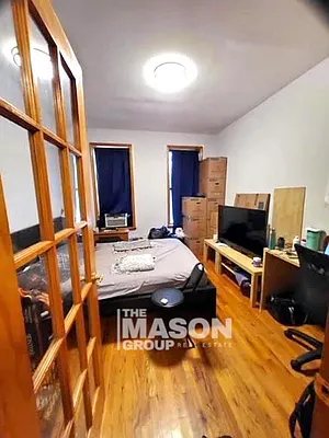 Rented by Mason Group LLC | media 16