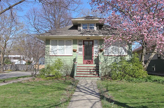 1st image of 243 Park Ave
