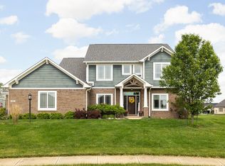 512 Lakeside Ct, Pittsboro, IN 46167