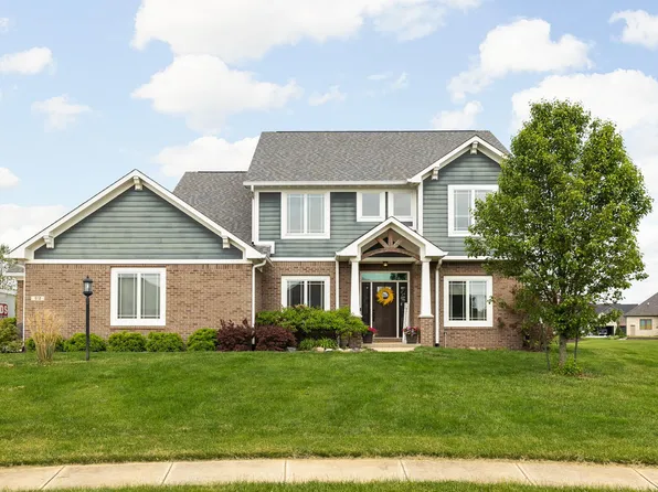 512 Lakeside Ct, Pittsboro, IN 46167