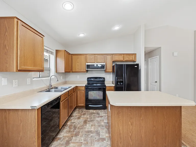 4079 E Mica Rd — Photo 6