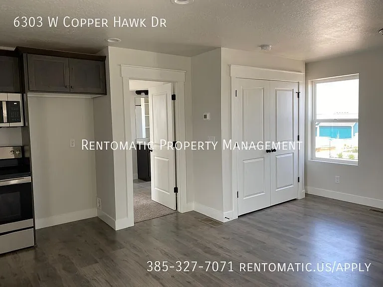 6303 W Copper Hawk Dr — Photo 6