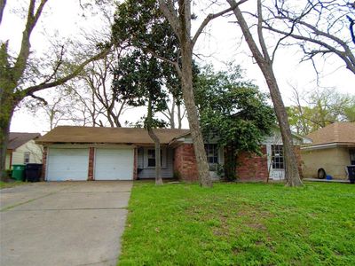 226 Meadowgrove Dr, Houston, TX, 77037