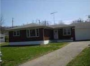 1207 Lynn Myra Ct, Louisville, KY 40214