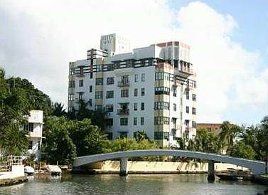 1st image of 2421 Lake Pancoast Dr APT 2D