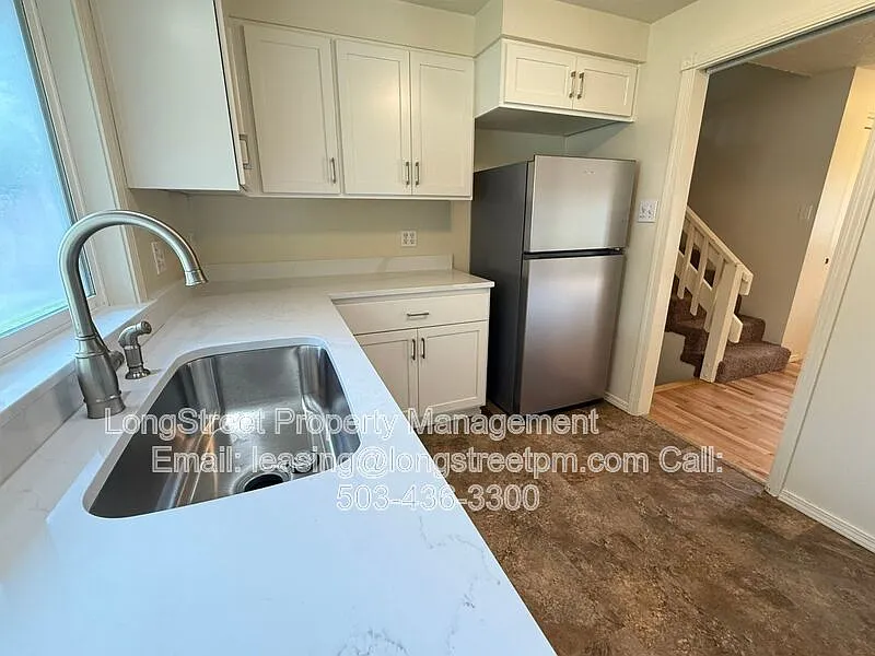 3 bed, 2.0 bath, 1580 sqft, $2,795 — Photo 4
