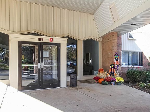 2nd image of 1188 Royal Glen Dr APT 114