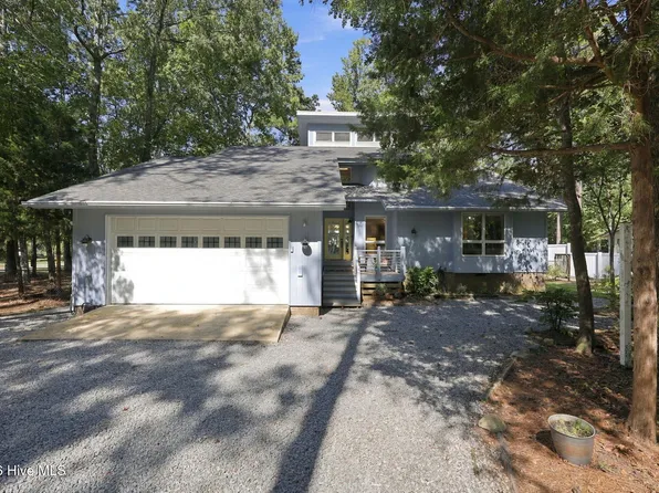 101 Skipper Circle, Oriental, NC 28571