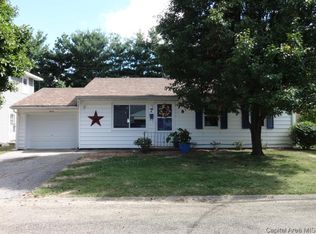 7 Southview Dr, Jacksonville, IL