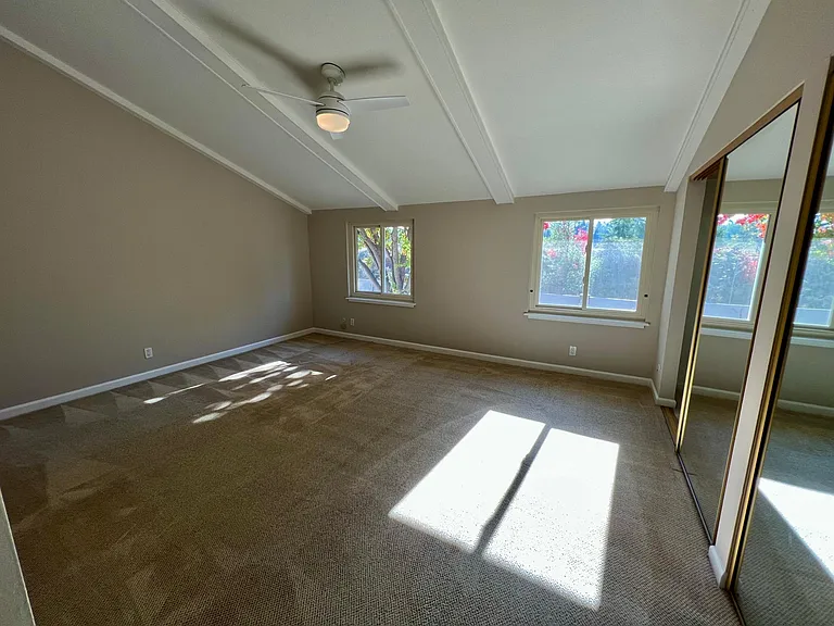 248 Pine Wood Ln — Photo 23