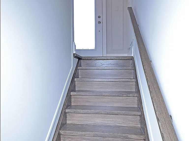 326 Slade Cres #LOWER — Photo 27