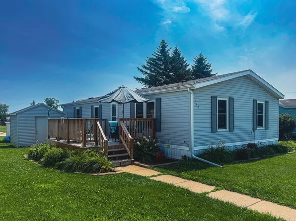 710 Freedom Ct, Potterville, MI 48876