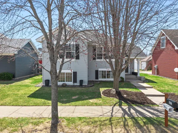 631 13th Ave SW, Cambridge, MN 55008