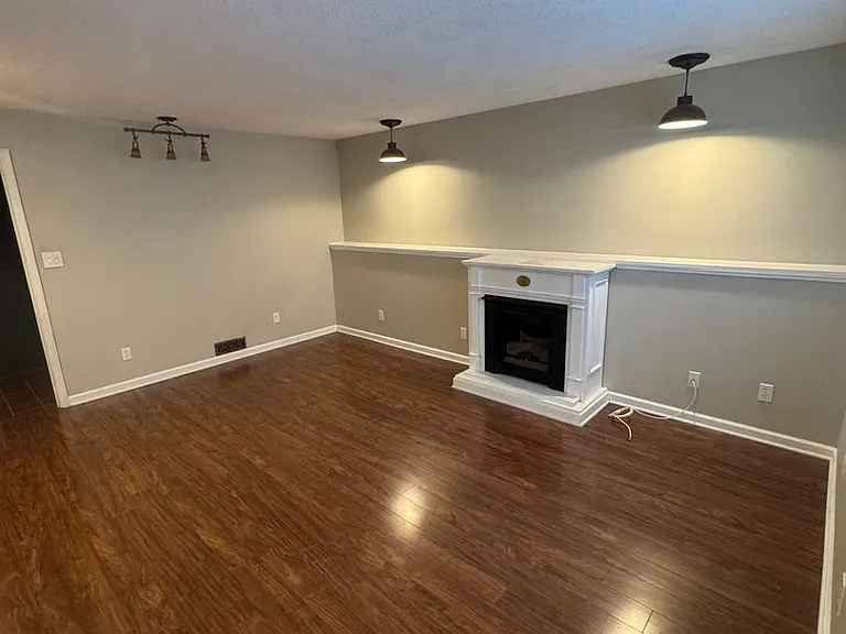 74 Clarion Dr — Photo 13