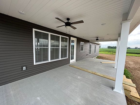 Large covered back porch. 