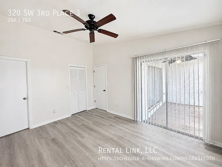 320 SW 3rd Pl #3 — Photo 11