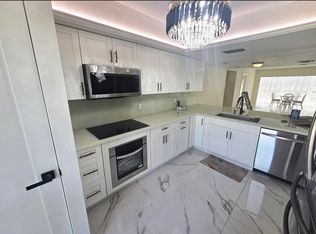 1731 Presidential Way APT C201, West Palm Beach, FL 33401