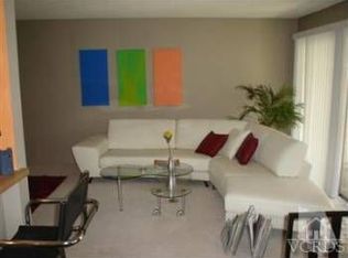 1724 Sinaloa Rd APT 123, Simi Valley, CA 93065