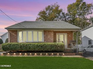 97 Monmouth Ave FLOOR 2, Freehold, NJ 07728