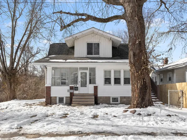 3302 Belle St, Alton, IL 62002