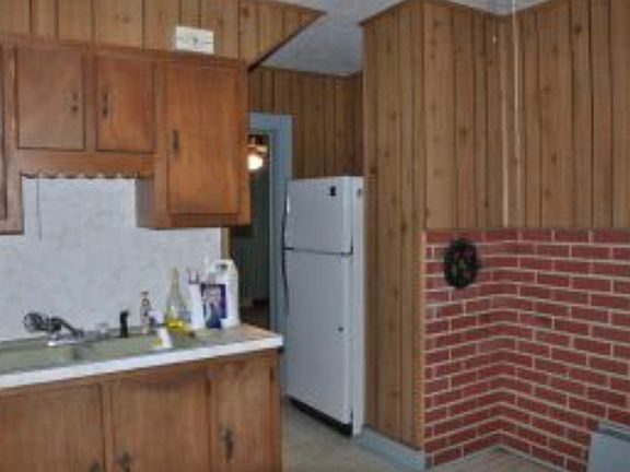 2nd image of 2834 Lafayette St