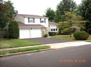 5867 Tibby Rd, Bensalem, PA 19020