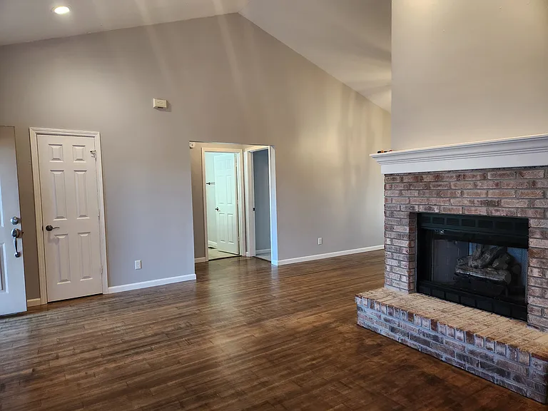 6010 E Conestoga Trl — Photo 2