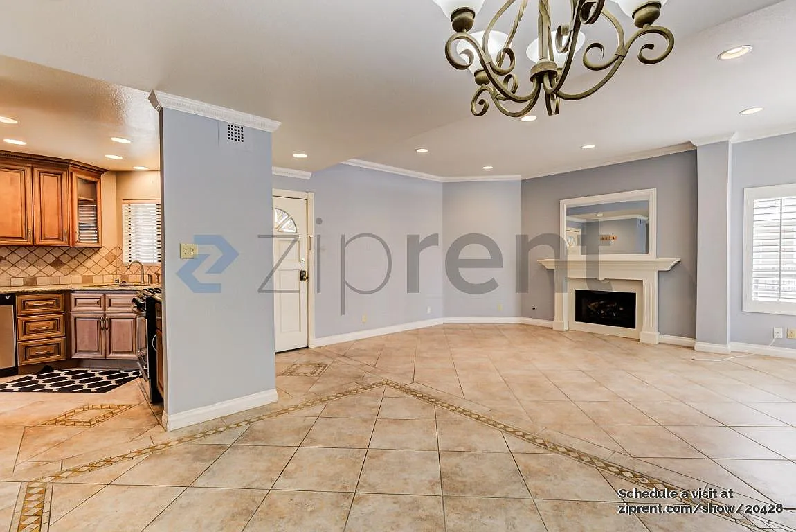 2 bed, 1.5 bath, 1016 sqft, $3,100 — Photo 2