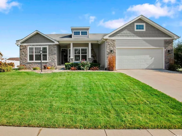 5748 Buckhorn Dr, South Bend, IN 46614
