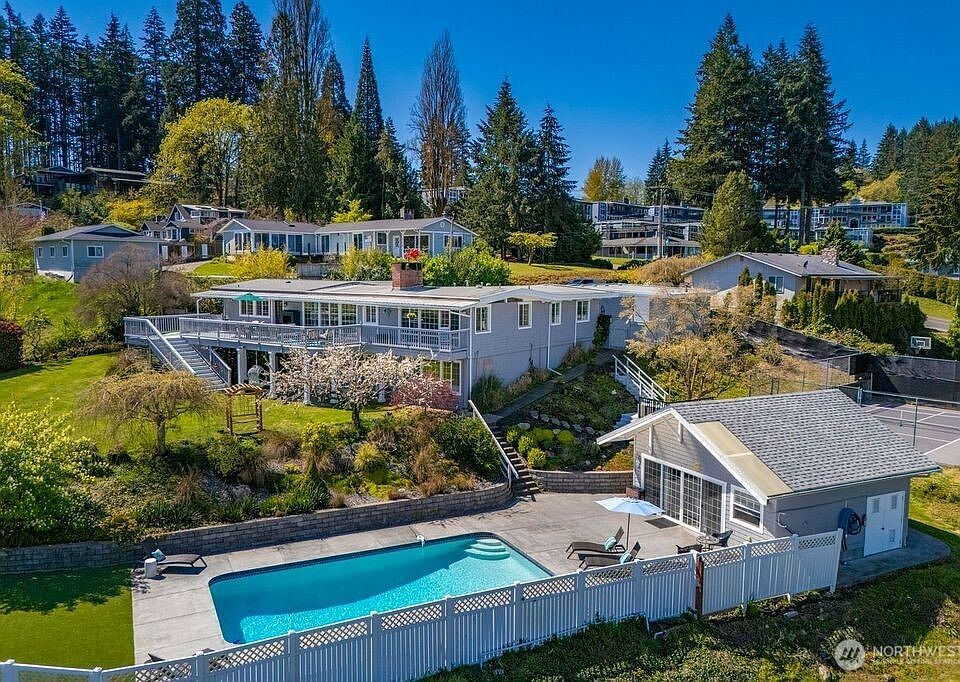 1st image of 7501 Stinson Avenue