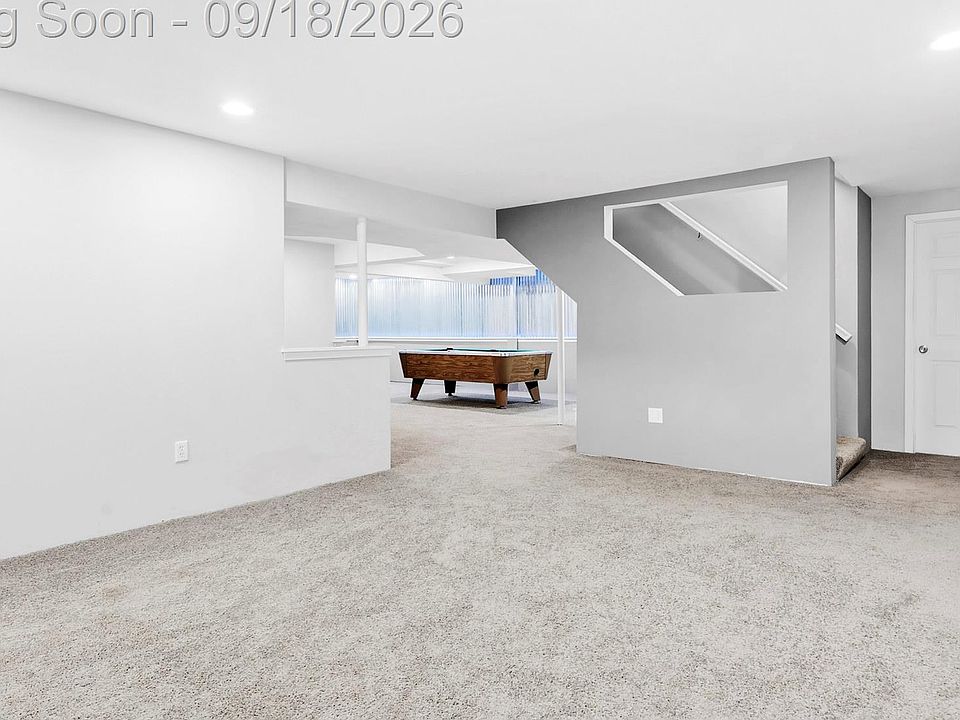 24660 Christina Dr, photo 17