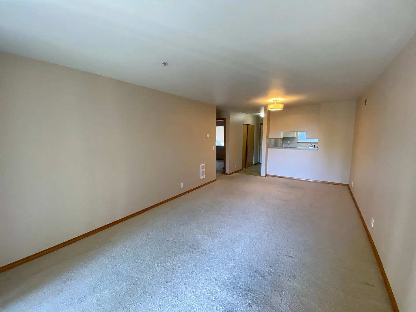 2715 W. Maplewood Ave #224 — Photo 3