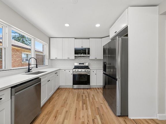3rd image of 10727 Tripp Ct