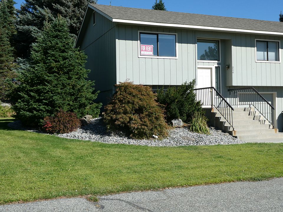 1st image of 204 Stull Ct