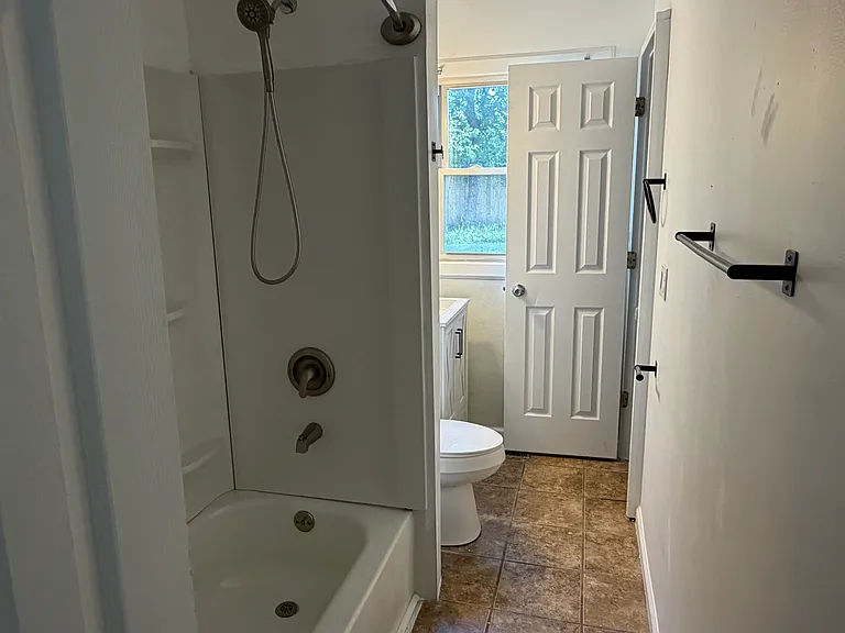 309 Funston Ave — Photo 8