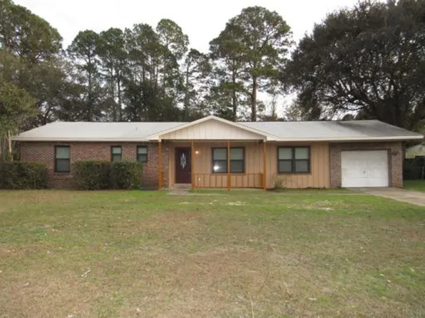 8237 Li Fair Dr, Pensacola, FL 32506