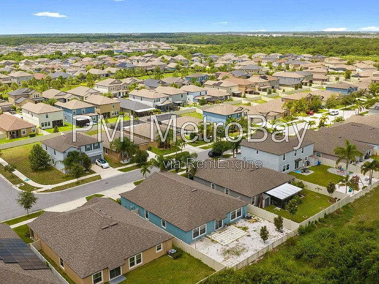 9703 Sage Creek Dr — Photo 47