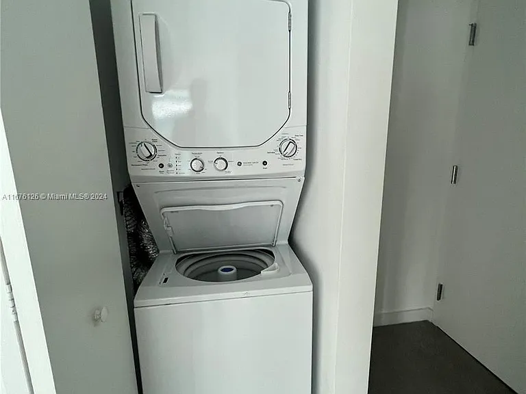 1300 S Miami Ave #18 — Photo 14