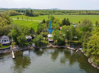 34 Pleasant Bay Rd, North Ferrisburgh, VT 05473