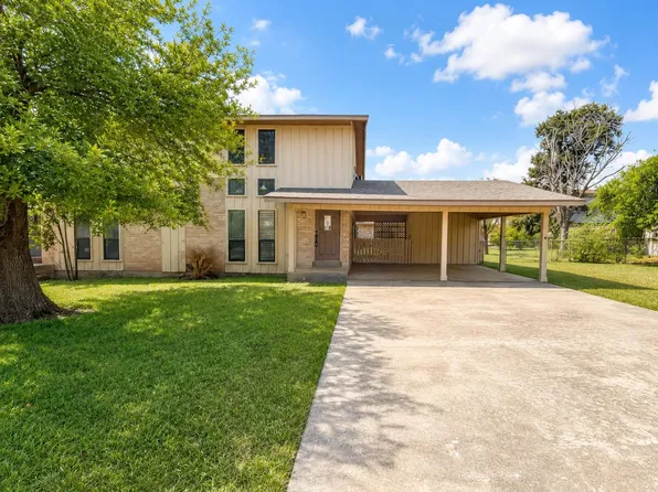 105 Brentwood Dr, New Braunfels, TX 78130