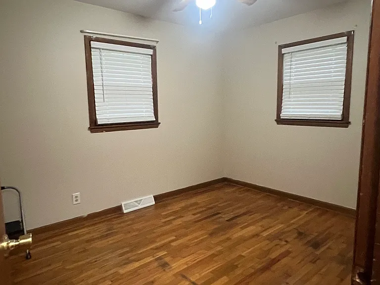 2351 W Norton Rd — Photo 15