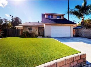 21426 Minnehaha St, Chatsworth, CA 91311