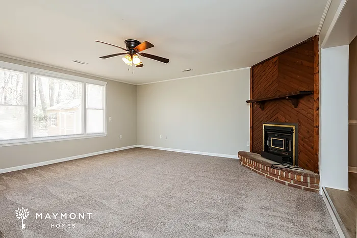 225 Froman Dr — Photo 6