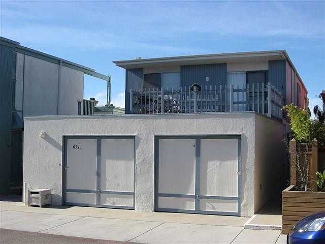 1st image of 651 Loma Dr APT 2