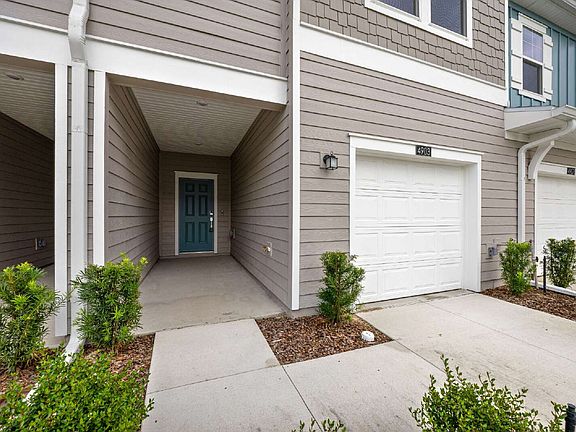 2nd image of 4903 SW 81st Loop