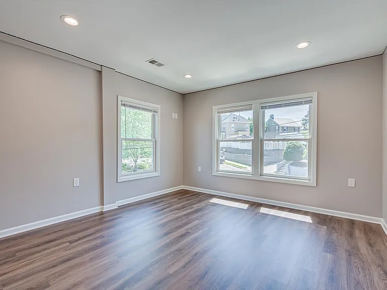 4 Wilcox Ave #B — Photo 12