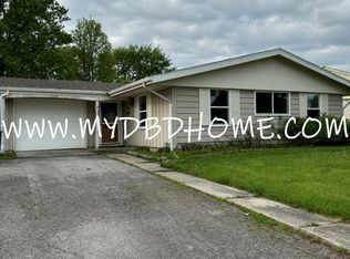 1428 Tulip Tree Rd, Fort Wayne, IN 46825