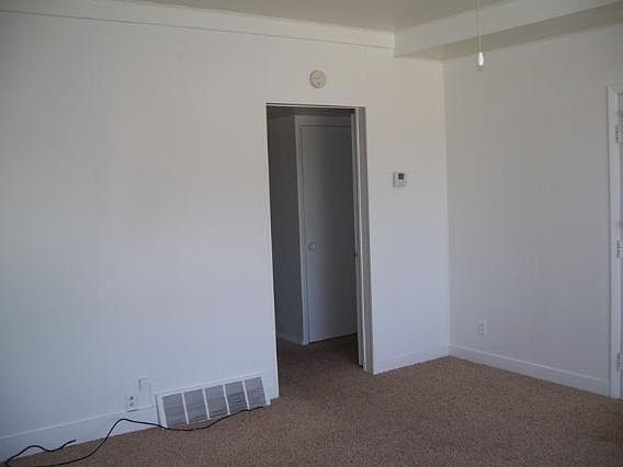 3rd image of 1330 Missouri Ave