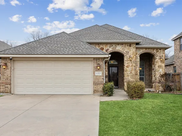 8313 Edgepoint Trl, Fort Worth, TX 76111