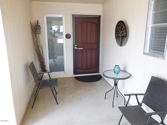 3rd image of 9622 W Country Club Dr
